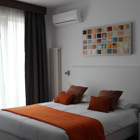 Living Aparthotel Bukareszt Pokój zdjęcie