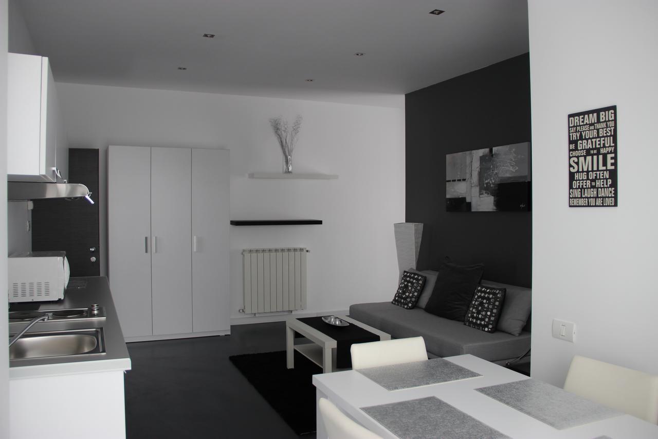Living Aparthotel Bukareszt Zewnętrze zdjęcie