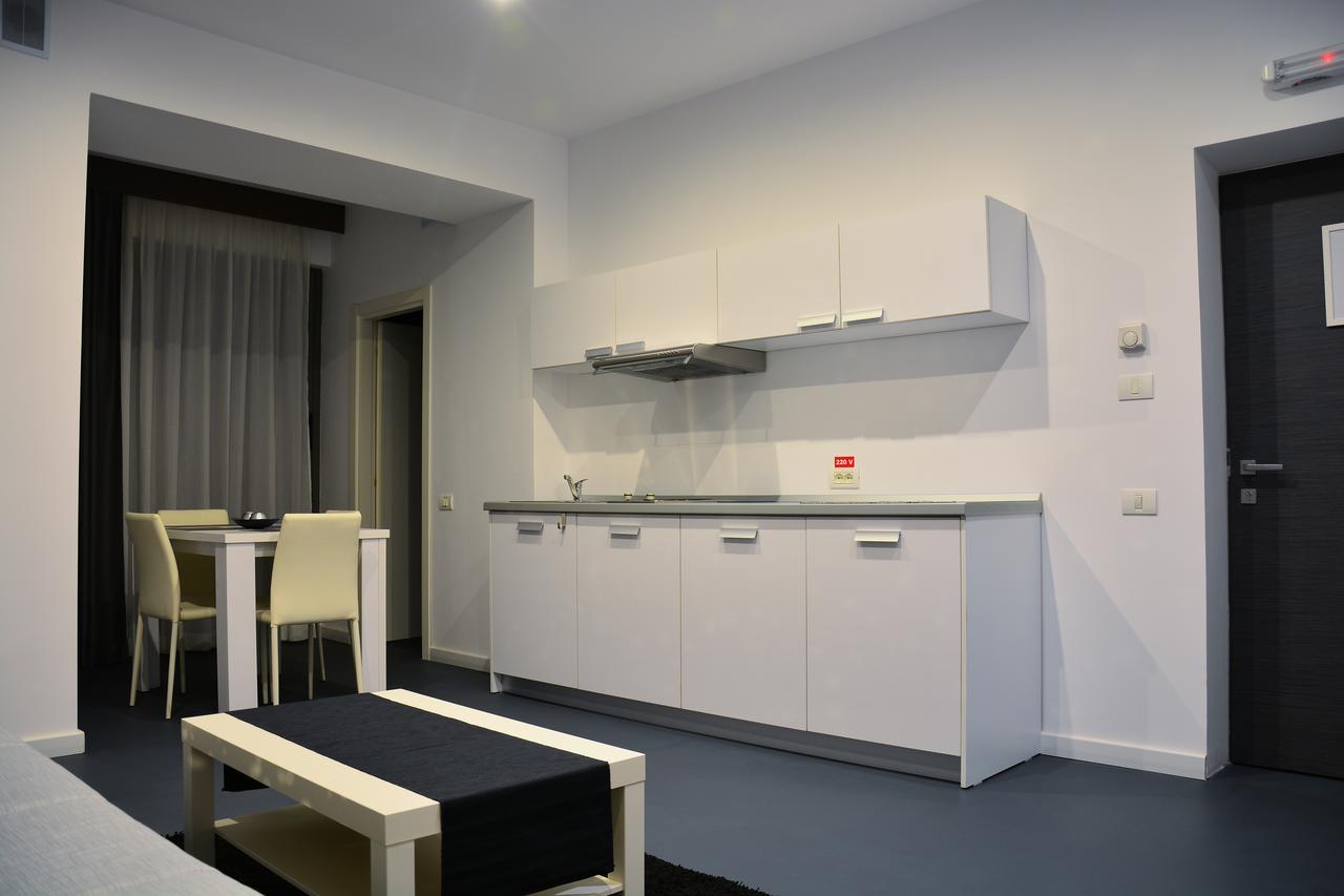 Living Aparthotel Bukareszt Zewnętrze zdjęcie