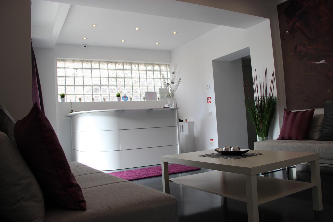 Living Aparthotel Bukareszt Zewnętrze zdjęcie
